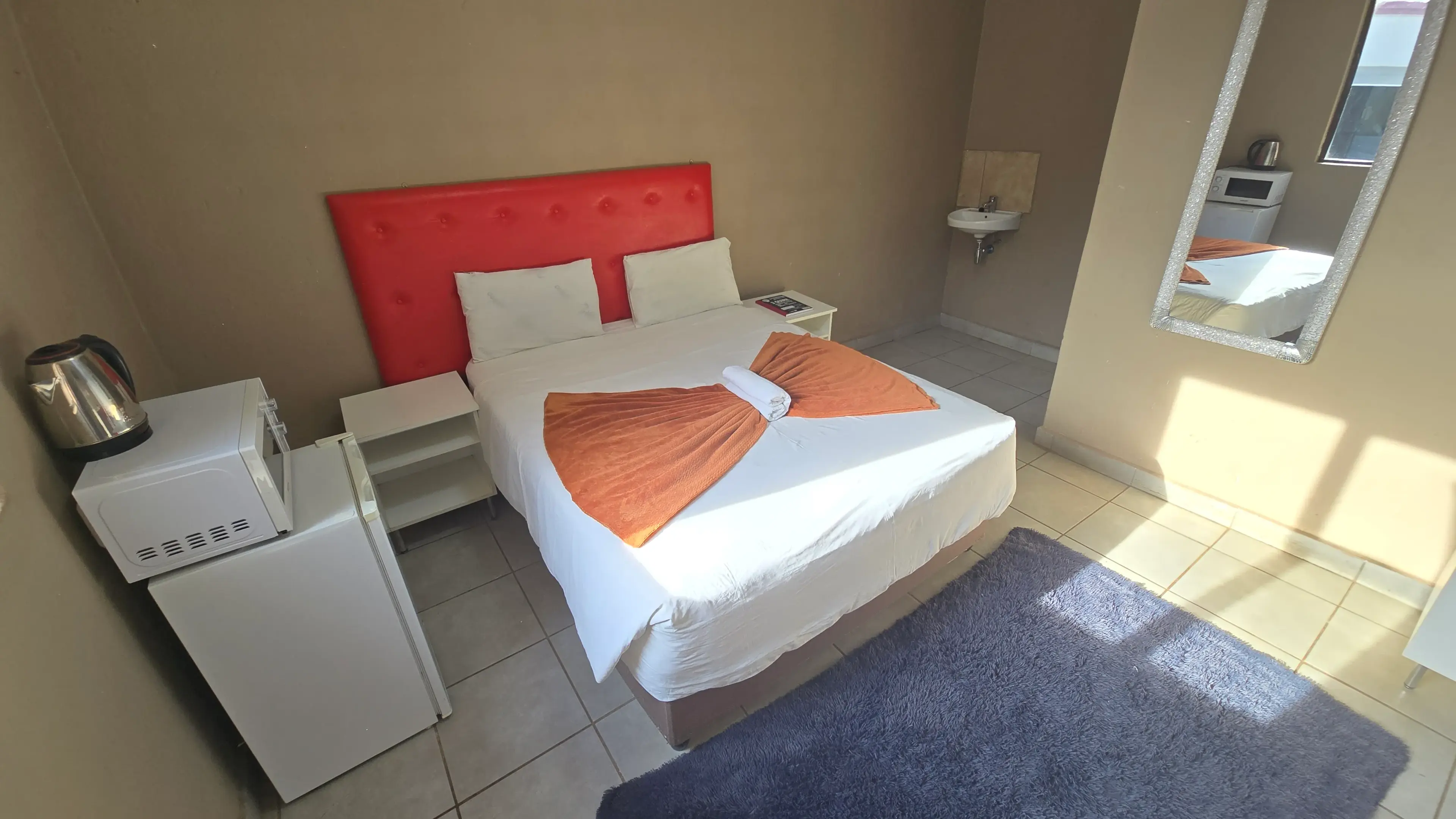 Room 8