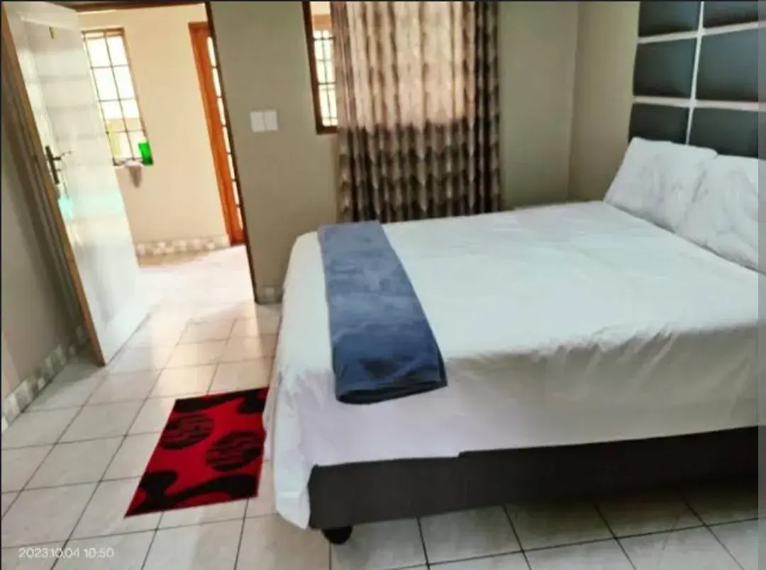 Hlabisa king room